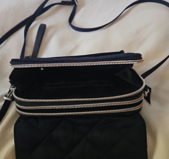 Vera Bradley Black Quilted Crossbody Bag - Picture 5 of 5